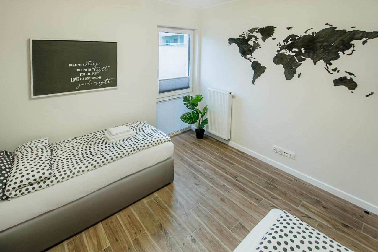 Apartament Centrum Xl - Komfortowe Noclegi เพียเซตชโน ภายนอก รูปภาพ